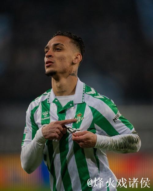 罗马诺：弟媳计划冬窗自由转会离开弗鲁米嫩塞，寻求重返欧洲